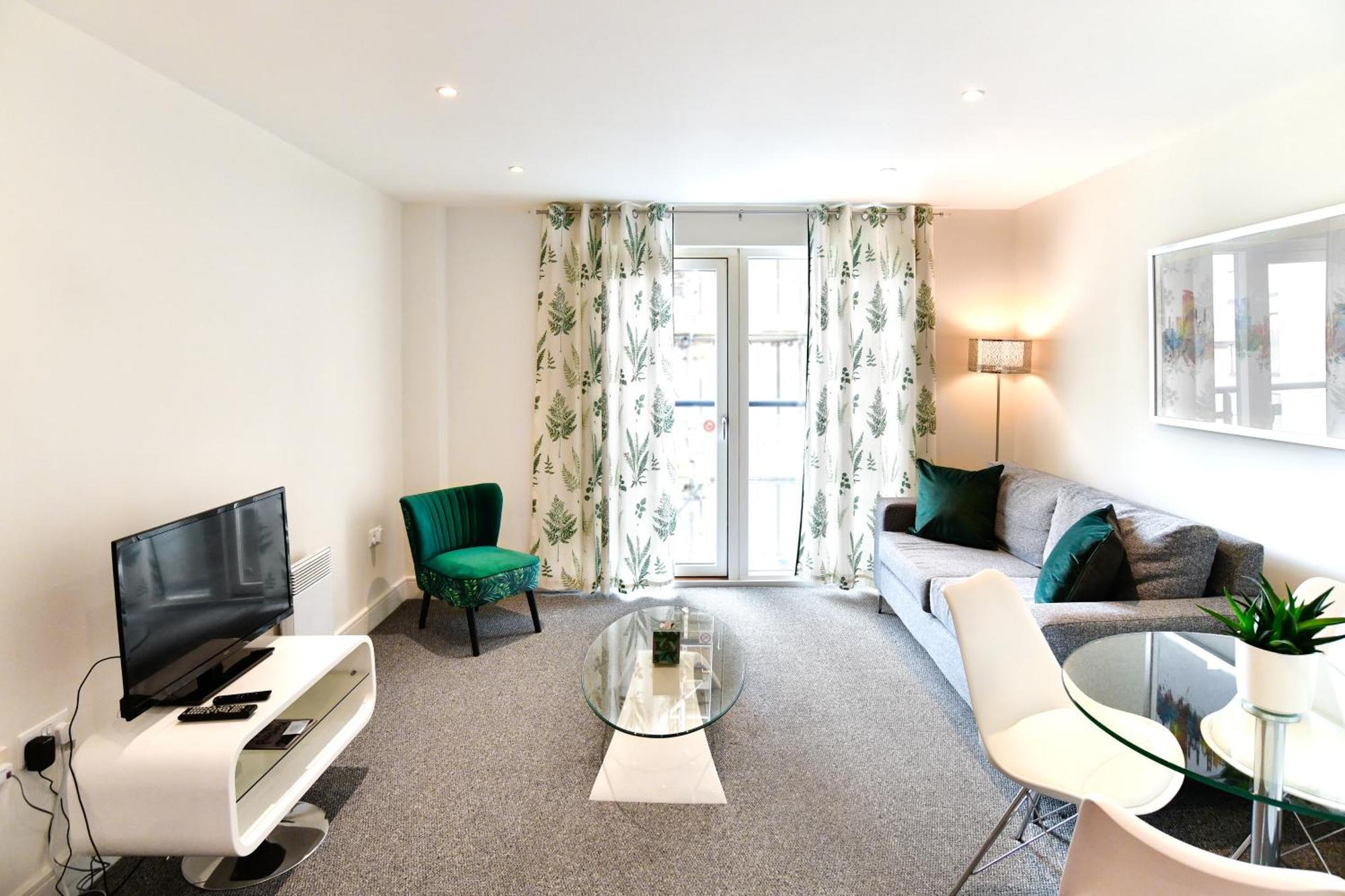 View 1 Bed With Parking *